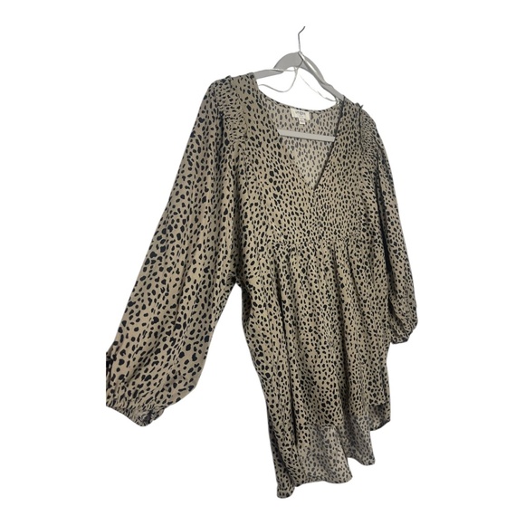 Umgee Leopard Print V Neck Babydoll Large Blouse - Picture 3 of 6